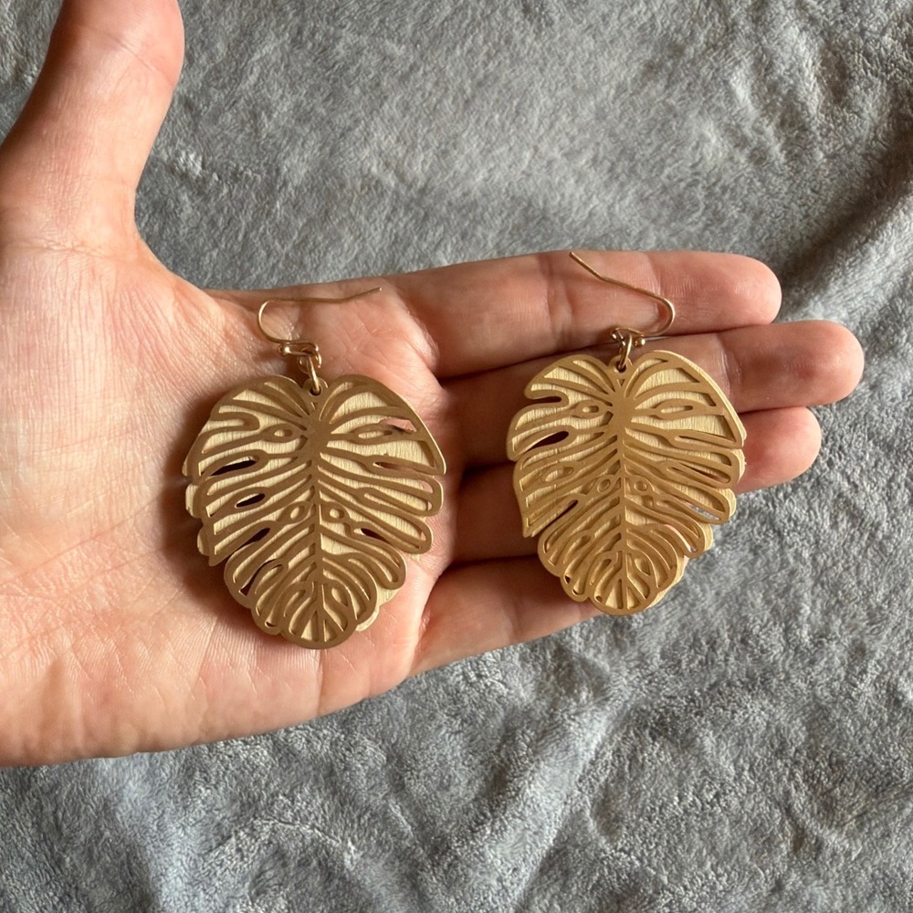 Wood Monstera Leaf Dangle Earrings Tropical Boho Statement Earrings - D545